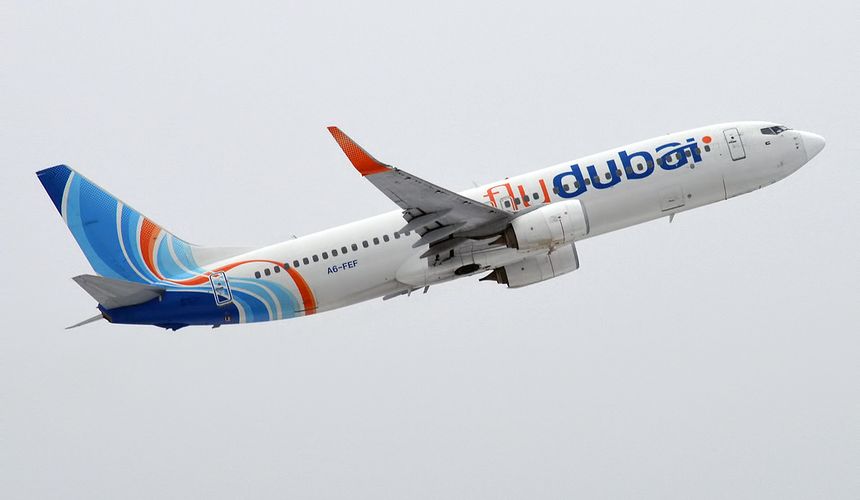 Пассажиры с рейса flydubai едут из Москвы в Казань на автобусах