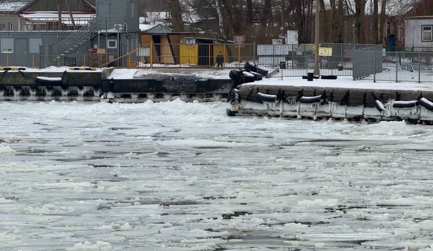 «Непростой турист» запустил паромную переправу между Балтийской косой и материком