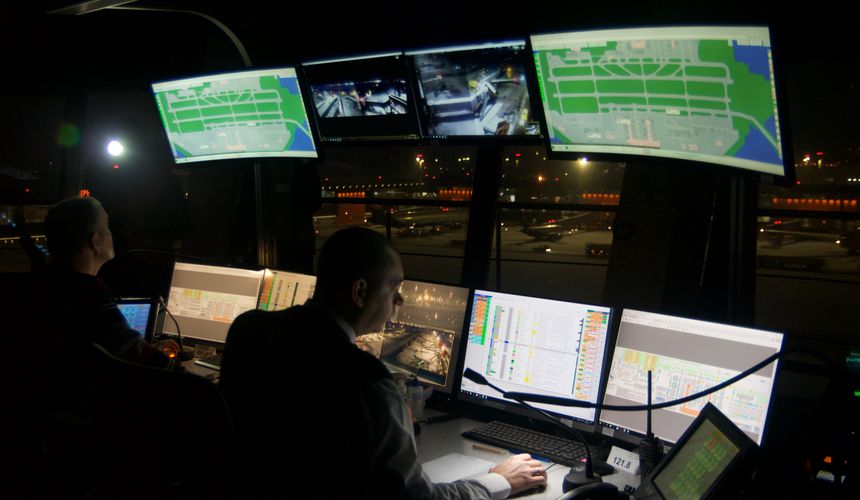 Новый год с переносом: Пулково, Калининград и юг России стали главными очагами задержек рейсов