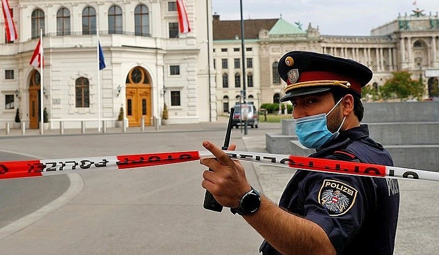 Австрия снимает ковидные ограничения на въезд туристов