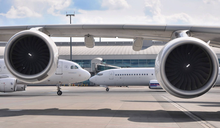 Минпромторг предлагает выпускать запчасти для Boeing и Airbus в России