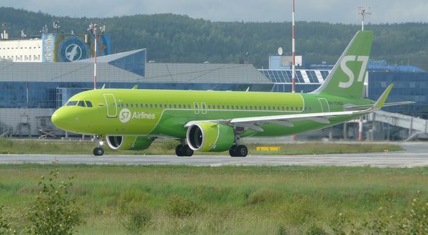 Еще одна авиакомпания попросила внести ее в «белый список» российского интернета