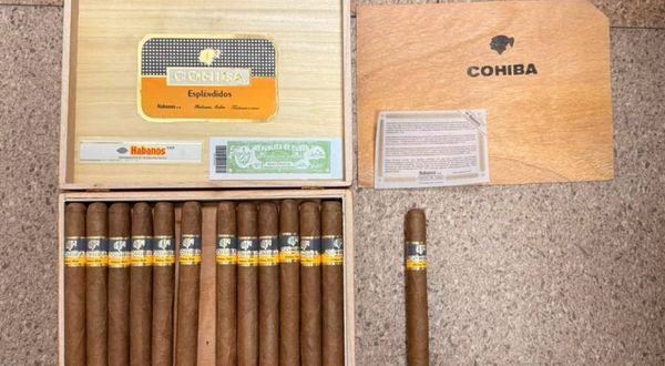 Российской туристке грозит тюремный срок за привезенные с Кубы сигары