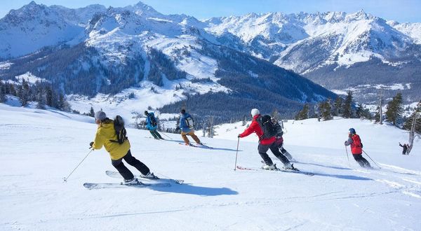 Снега мало: открытие сезона в Красной Поляне откладывается из-за теплой зимы