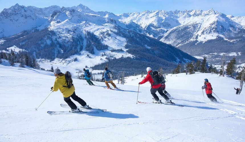 Снега мало: открытие сезона в Красной Поляне откладывается из-за теплой зимы