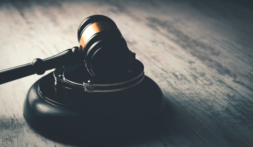 Туристы отсудили 239 тысяч рублей за номер с клопами