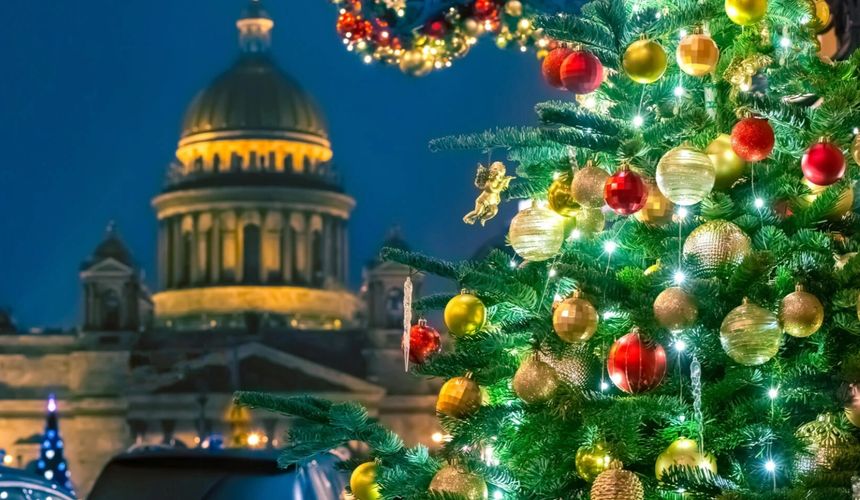 Петербург хочет принять еще больше туристов в  следующем году