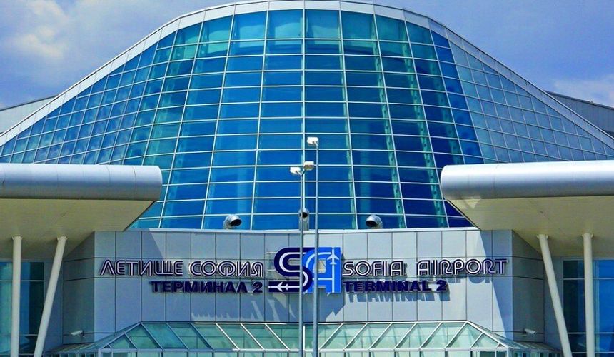 «Аэрофлот» доставит россиян из Болгарии на родину спецрейсом