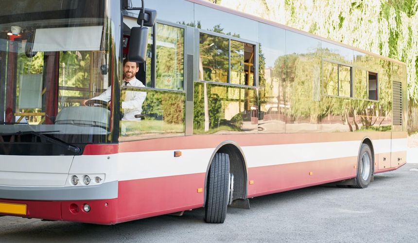 В Крыму запустили дополнительные автобусы из-за отмены части электричек