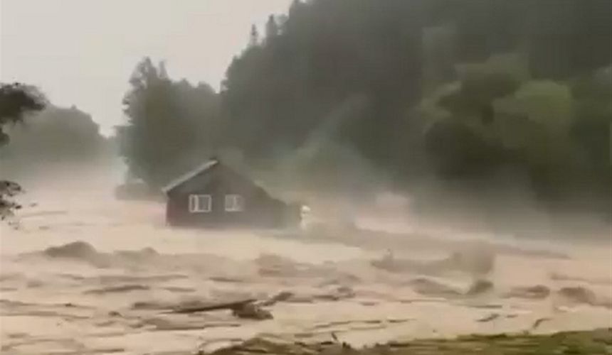 Прокуратура займется пропажей двух туристов на Сахалине