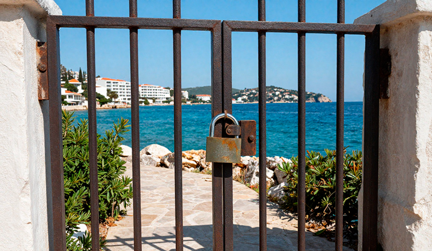 Открытие широко разрекламированного турецкого премиум-отеля отложили на год