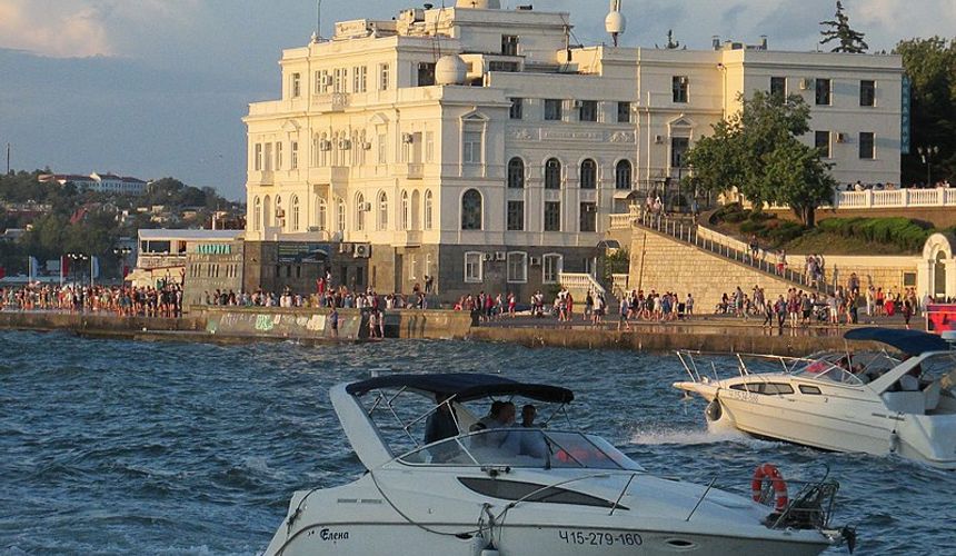 Власти Севастополя не увидели паники среди туристов и местных жителей