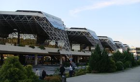 Штормовая погода в Сочи задержала более 40 рейсов 