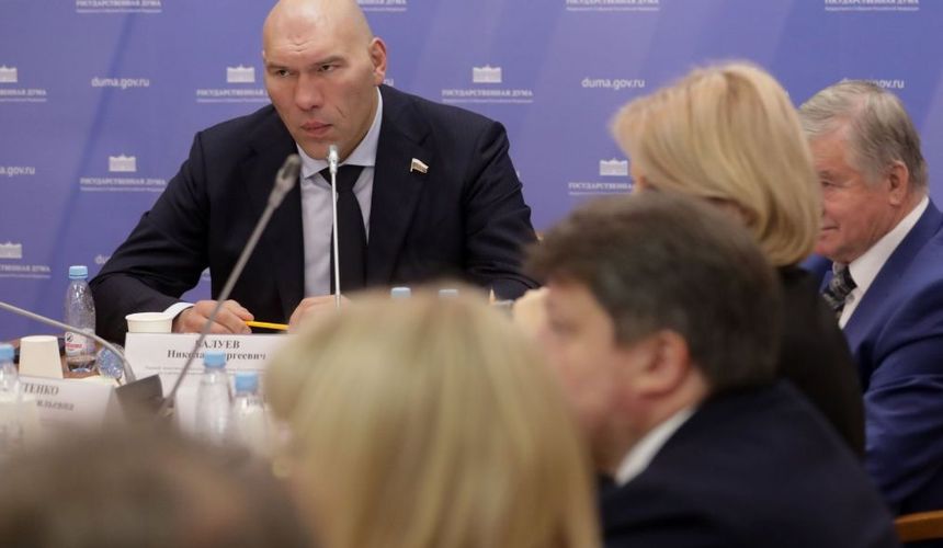 В Госдуме поддержали идею раздавать авиабилеты бесплатно