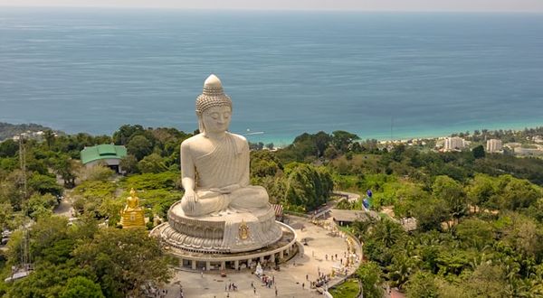 В Таиланде предлагают отменить безвиз из-за поведения российских туристов