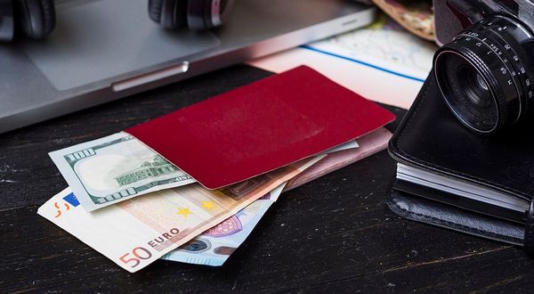 Кто быстрее выдает шенгенские визы россиянам