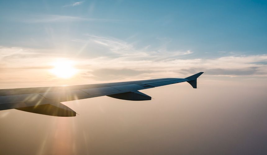 «Рейс переносят каждый час»: туристы вылетают из Москвы на 12–17 часов позже расписания из-за снегопада