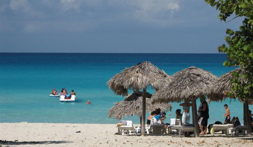 Отмена рейсов Nordwind  в Венесуэлу вызвала спор о еде на Кубе