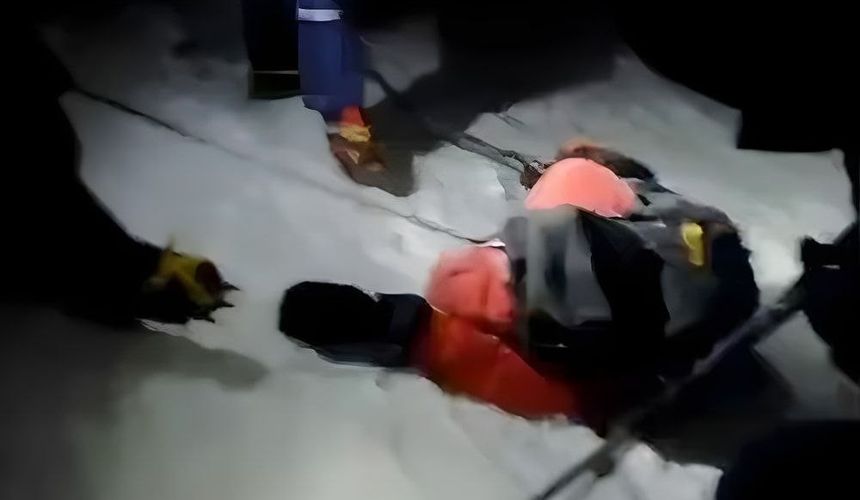 Восхождение туриста на Эльбрус закончилось трагедией