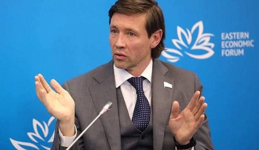 В Совфеде предупредили туристов о фейковых виртуальных картах зарубежных банков 