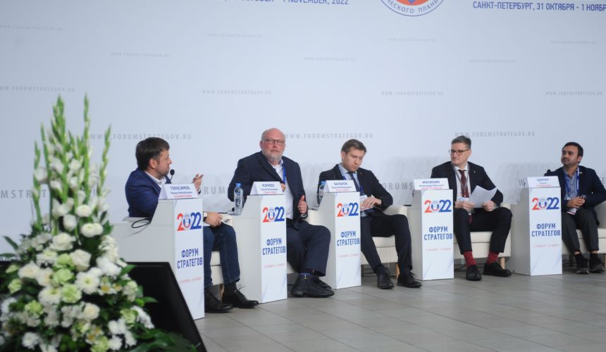 Санкт-Петербург назвали модным направлением для путешествий 