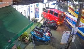 СМИ: трое российских туристов пострадали в ДТП на Пхукете