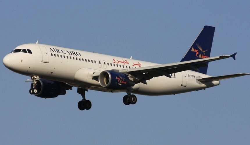 Туристы Air Cairo более двух суток не могут улететь из Москвы в Хургаду