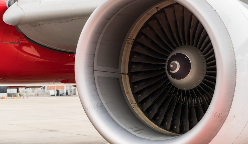 СМИ: на треть российских SSJ 100 могут установить новые двигатели ПД-8