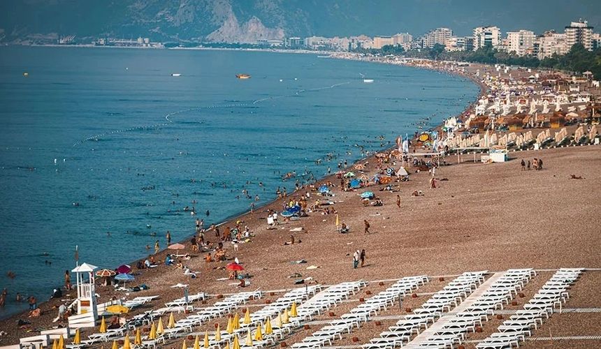 Туристы из России помогли Анталье выйти на очередной рекорд