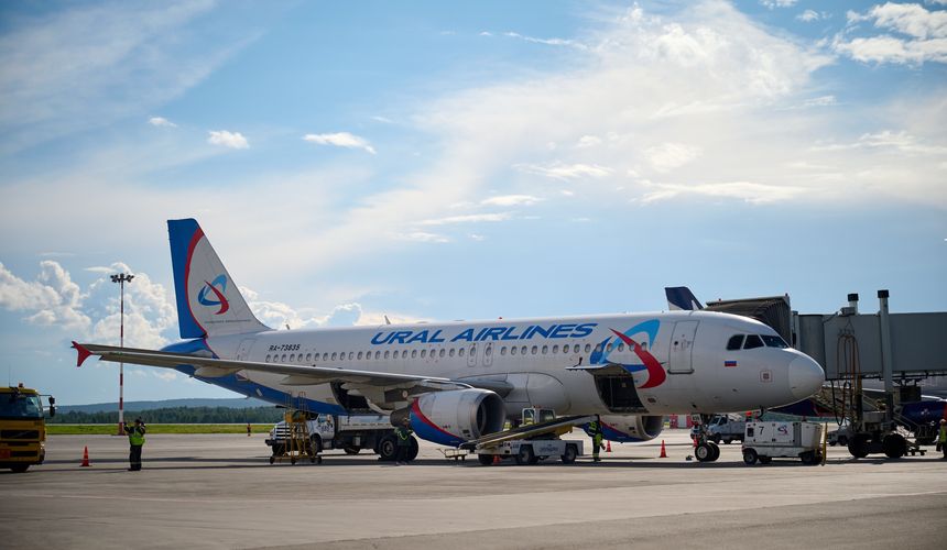 В «Уральских авиалиниях» объяснили, зачем нужна техническая посадка по пути в Египет