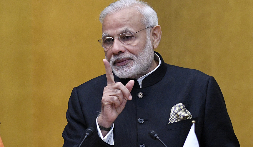Премьер Индии распорядился пересмотреть планы открытия страны для иностранцев