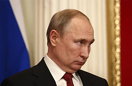 Путин подписал закон о туристических визах для иностранцев