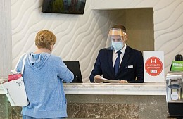 Отельеры разъяснили правила заселения в гостиницы Крыма