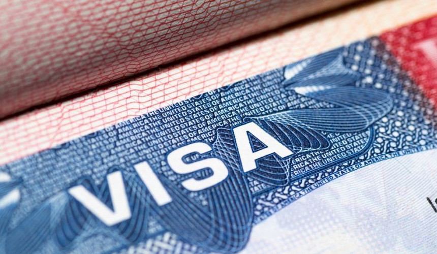 Турагенты: записаться на визовое собеседование в посольство США до сих пор нельзя