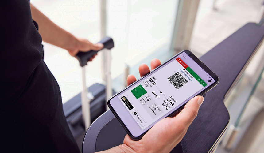 Авиакомпания Emirates переходит на электронные посадочные талоны