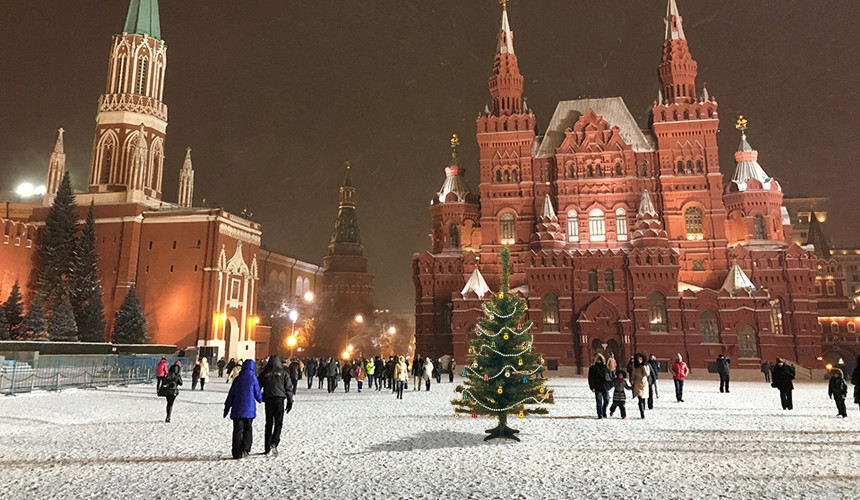 Москва заметно урежет расходы на Новый год