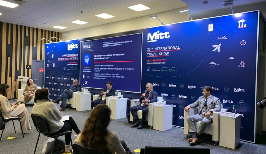 Михаил Хазин: «Чтобы получить визу, понадобится депозит на 10 тысяч евро»