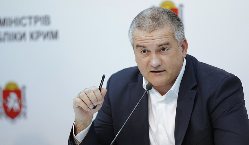 Власти Крыма намерены снять с бизнеса последние коронавирусные ограничения