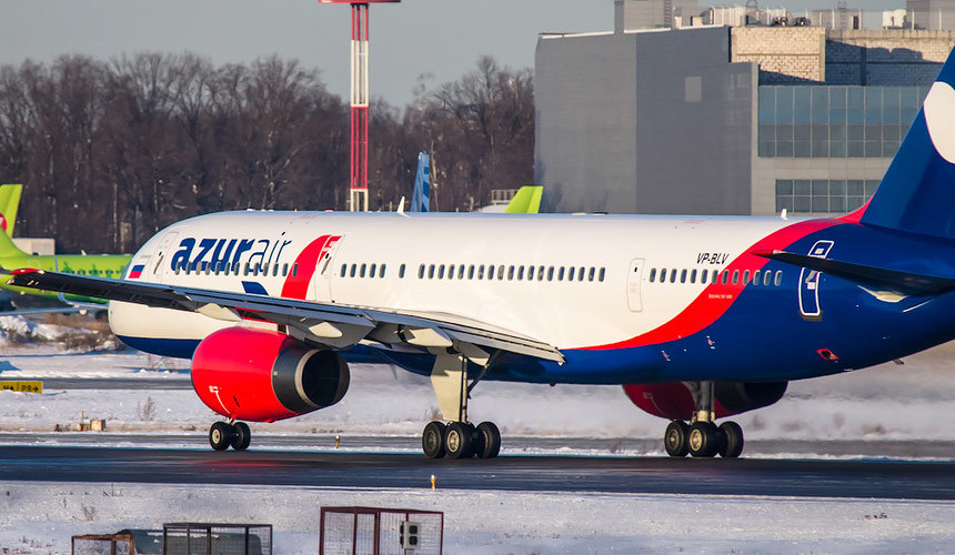 Отменены три рейса Azur Air