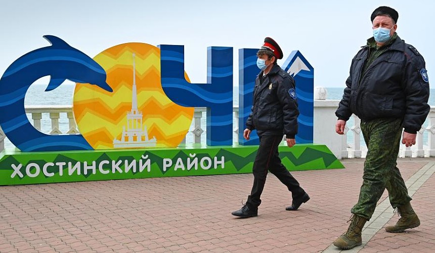 В Сочи мобильные бригады разыскивают нелегальных туристов