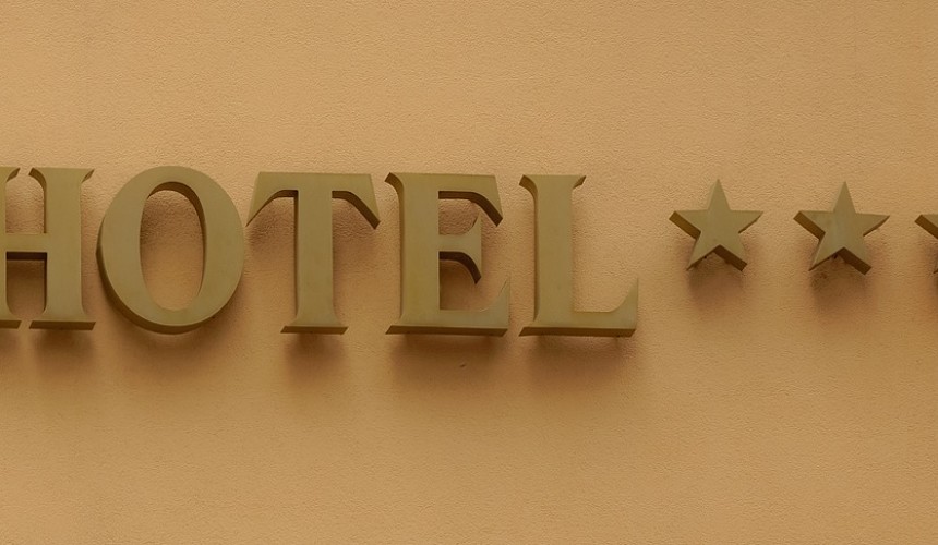 Половина крымских гостиниц звезд не хватает