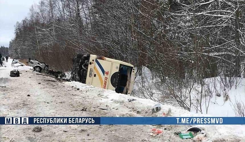 Российские туристы пострадали в ДТП в Беларуси