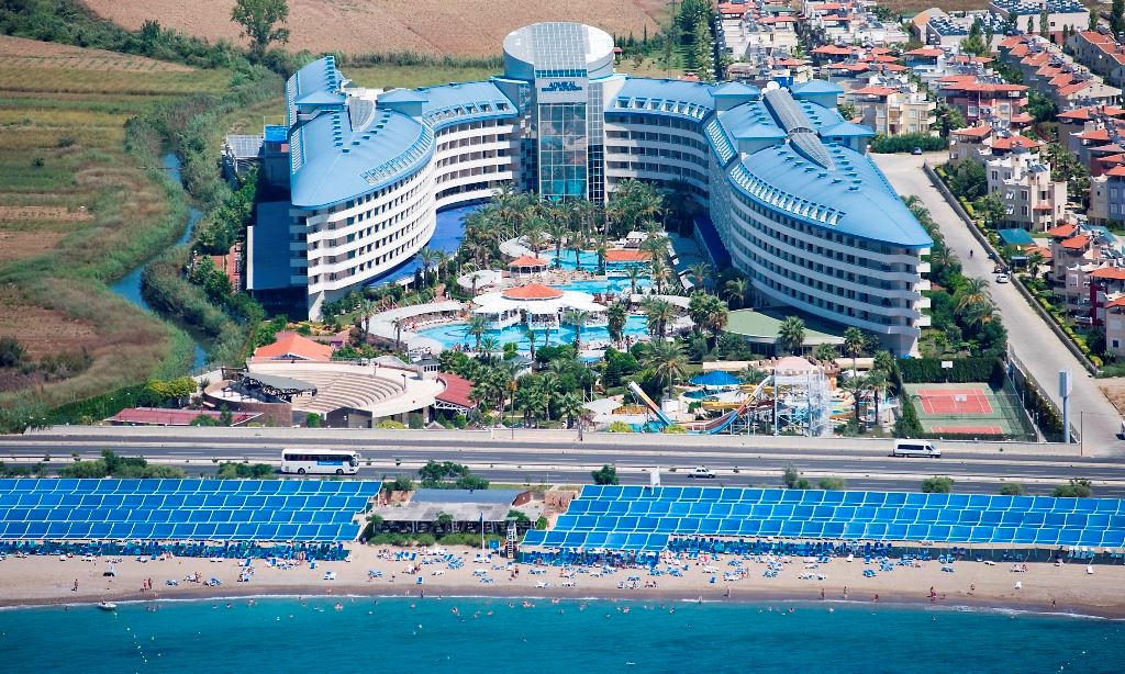 Coral Travel заключил крупнейший контракт в истории туризма из России в Турцию