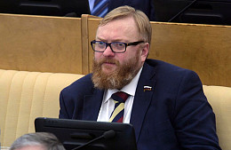 Милонов хочет запретить «Победе» брать плату за звонки в call-центр