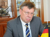 Германия готова смягчить визовый режим
