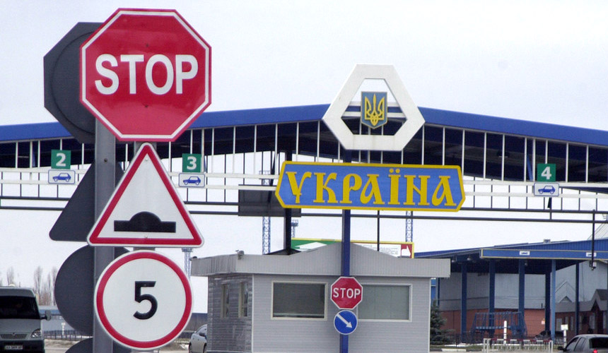 Невыездных украинцев стало заметно больше