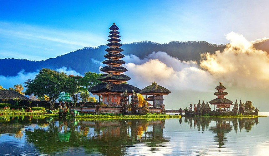 Бали вновь открывается для иностранных путешественников
