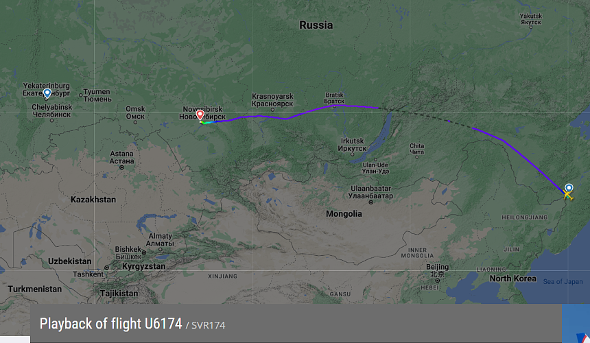 Самолет «Уральских авиалиний» совершил внеплановую посадку в Новосибирске