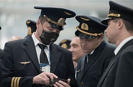 Пилотам авиакомпаний придется смириться с уменьшением зарплаты