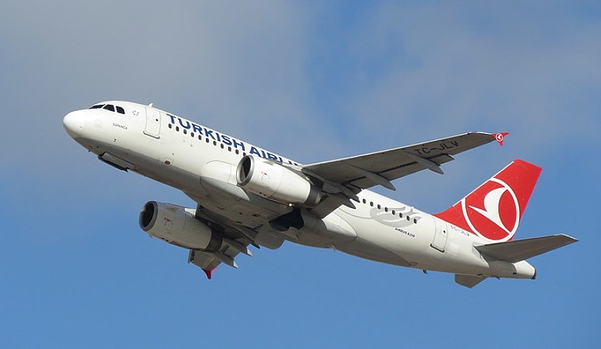 Turkish Airlines продлила полетную программу из Санкт-Петербурга в Анталью